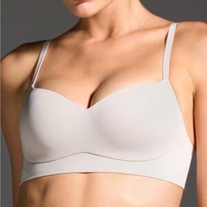 NWT Eby One Piece Contour Balconette Bra